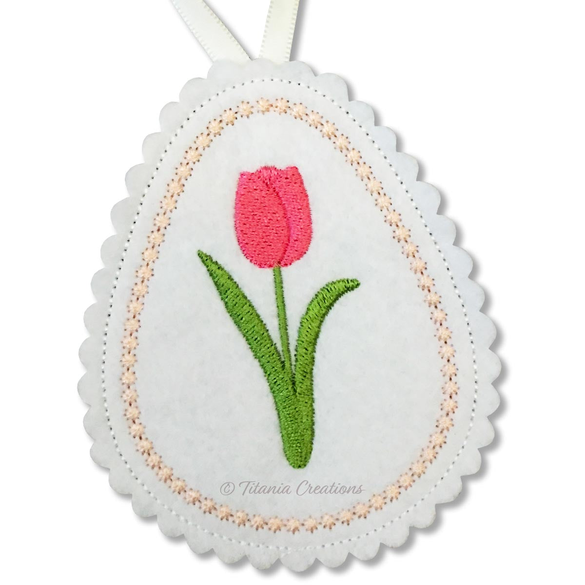 ITH Easter Tulip Ornament 4x4