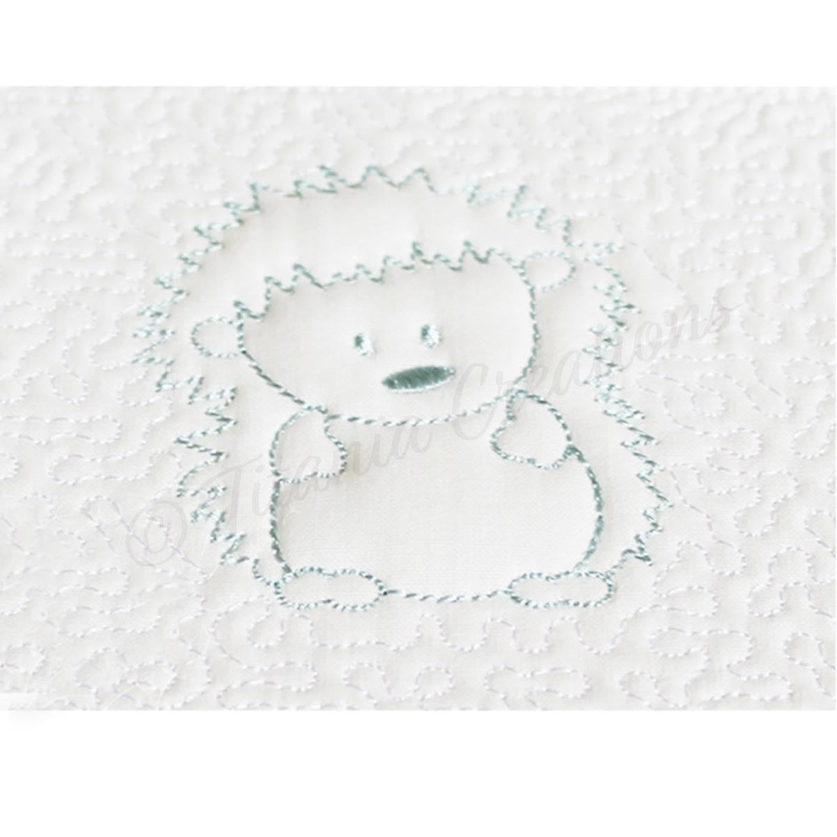 Trapunto Hedgehog Quilt Block 8x8