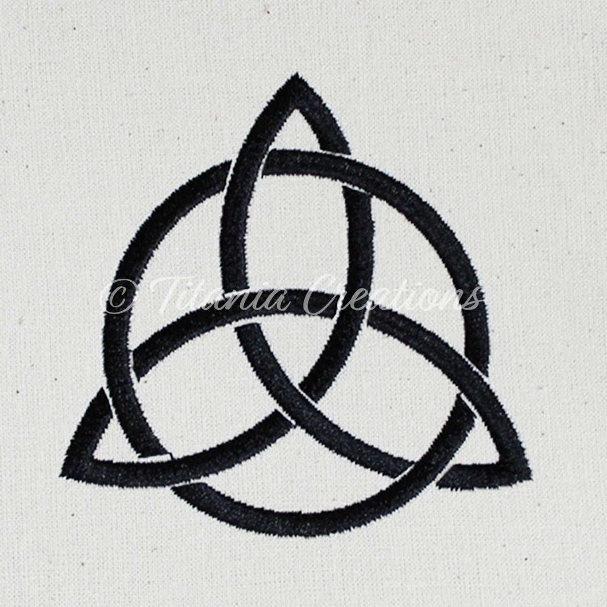 Triquetra 4x4 5x7