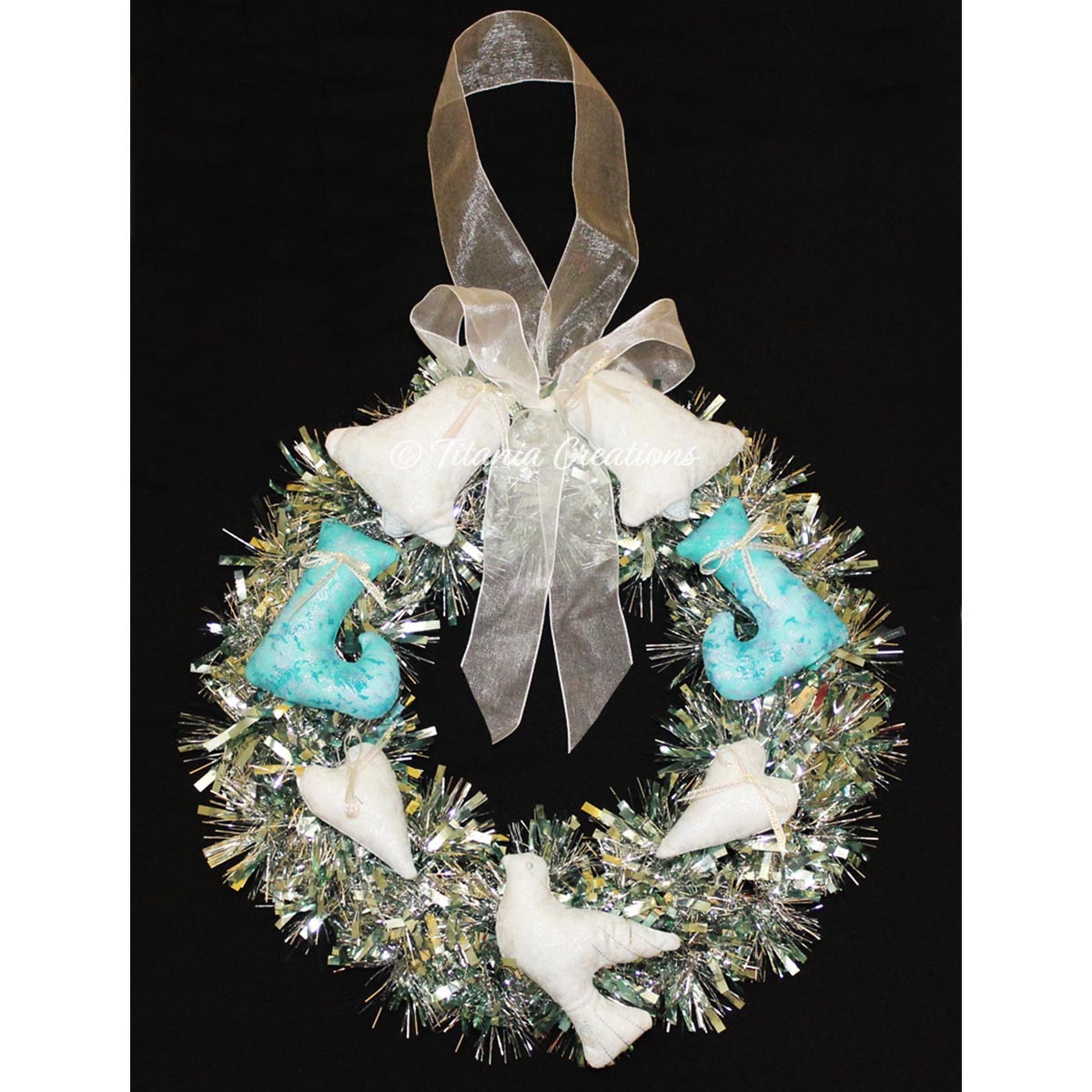 Christmas Wreath Ornaments Set of four 4x4